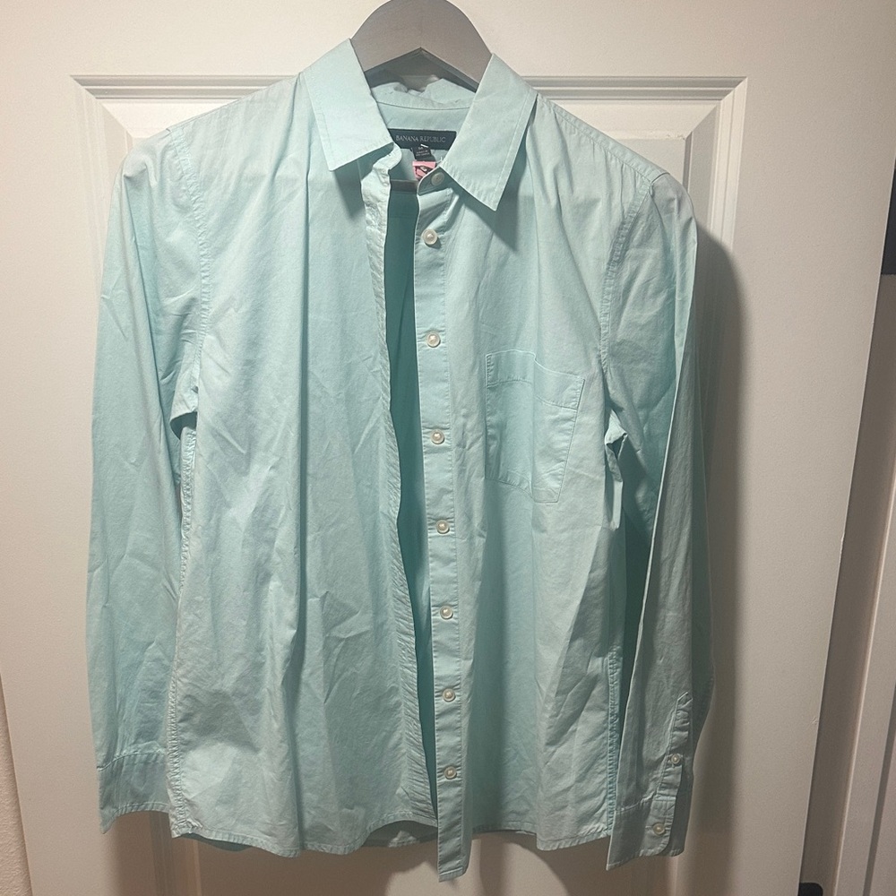 Banana Republic Light Blue Button Down Shirt